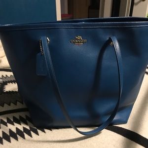 Coach Tote